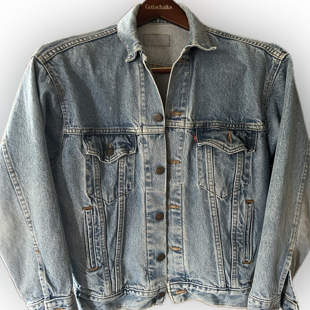 Levi’s Men’s 1990s Vintage Denim Jacket